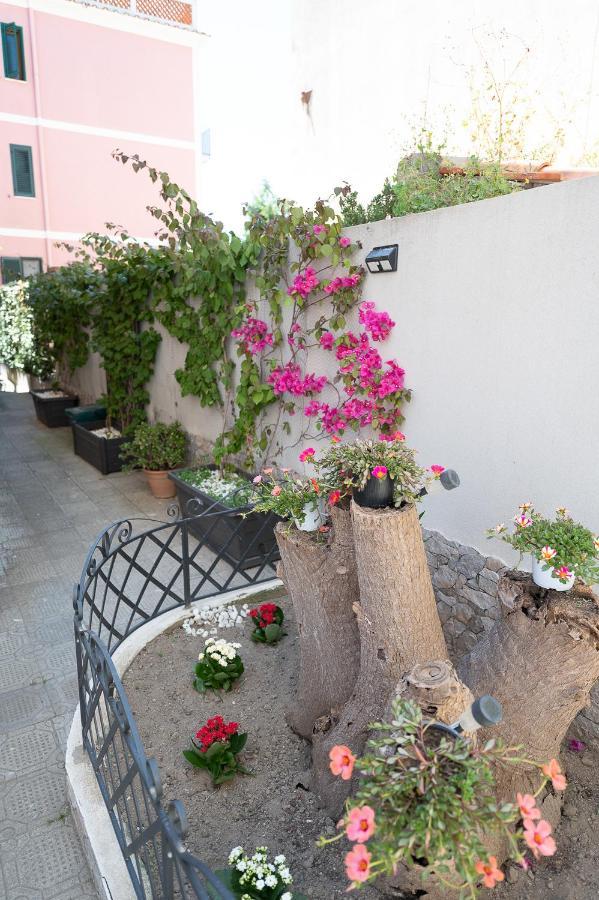La Magnolia Rooms بروسيدا المظهر الخارجي الصورة